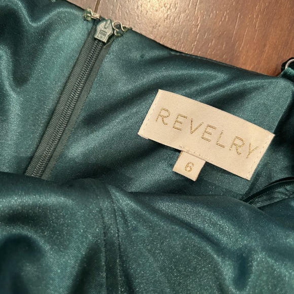 Revelry Rory Velvet Dress Emerald 613 - Picture 7 of 8